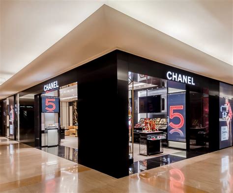 chanel indonesia makeup|Chanel plaza Indonesia.